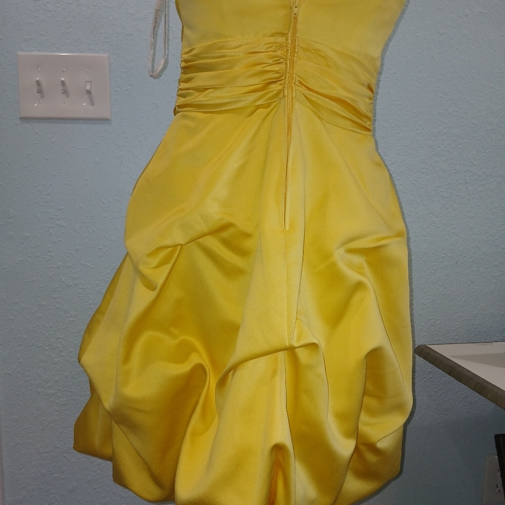 DAVID*S BRIDAL  Chic Strapless Gold Dress  SIZE 4 - Picture 2 of 6